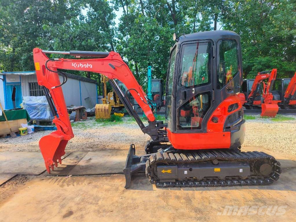 Kubota U 35 حفارات صغيرة أقل من 7 طن (حفارات صغيرة)