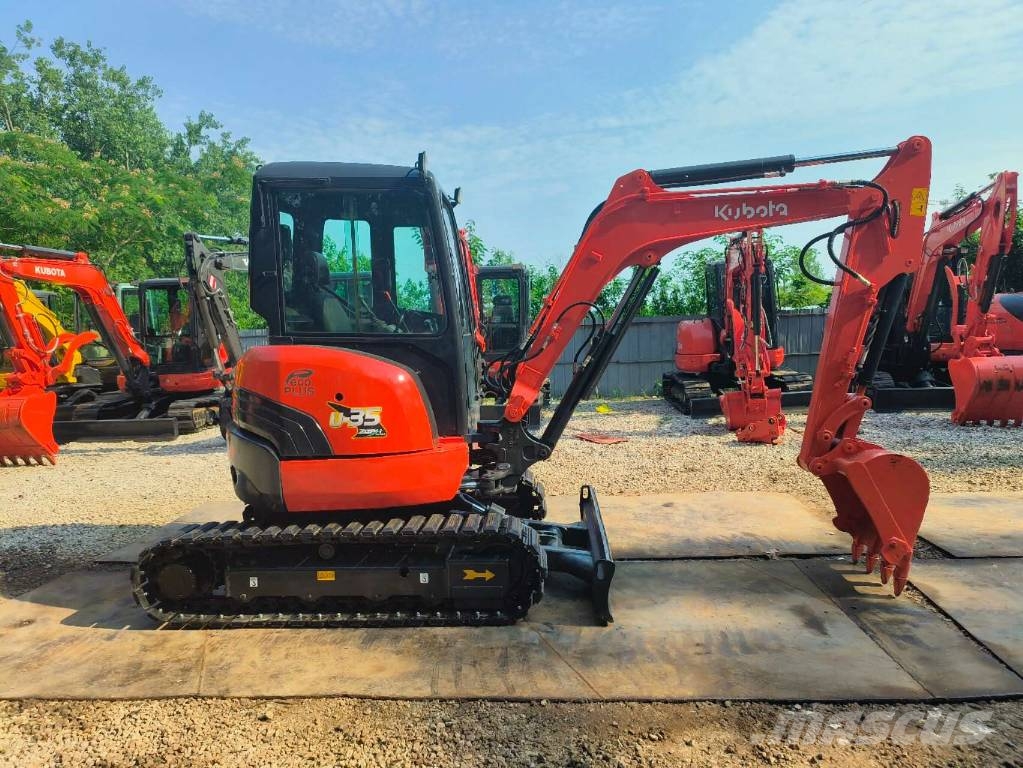 Kubota U 35 حفارات صغيرة أقل من 7 طن (حفارات صغيرة)