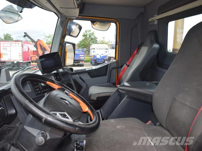 Renault C430 2 side tipper + Crane HMF 2120 - remote contr Bañeras basculantes usadas