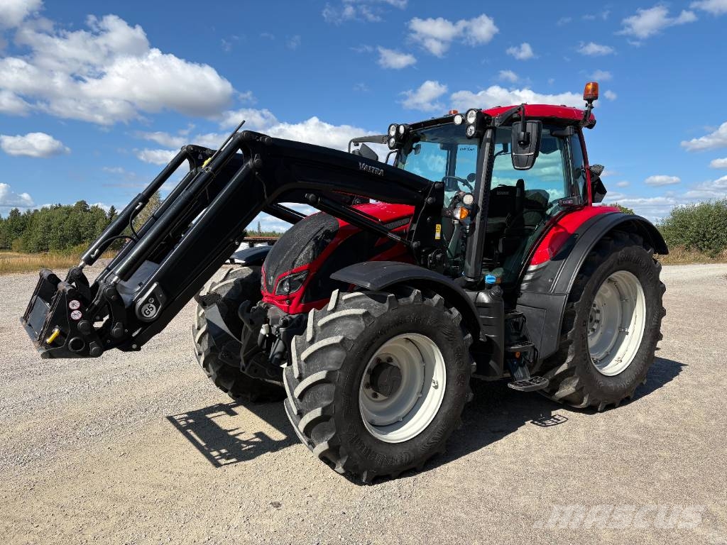Valtra N174 -4+L+F ACTIVE Traktorji