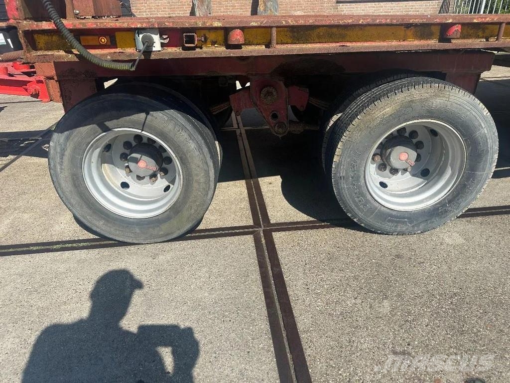 Nooteboom 4 AXLE BLADGEVEERD - HYDRAULISCHE KLEPPEN Οχήματα με χαμηλό δάπεδο
