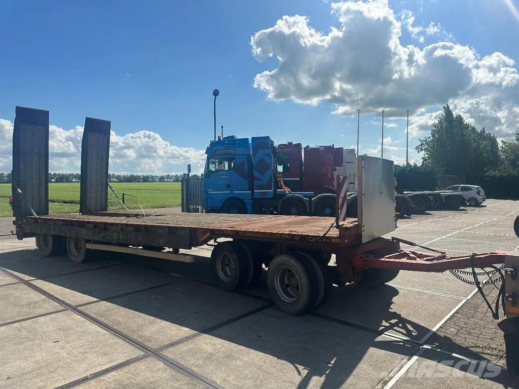Nooteboom 4 AXLE BLADGEVEERD - HYDRAULISCHE KLEPPEN Οχήματα με χαμηλό δάπεδο