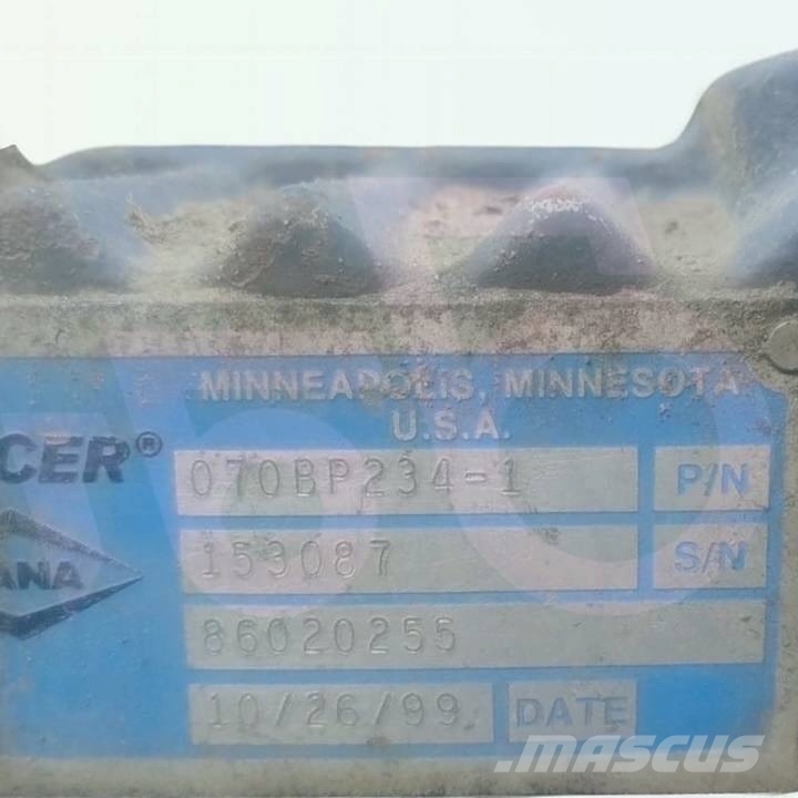 New Holland Hub reduction hub 03BO1 86020255 8870 Transmisiones