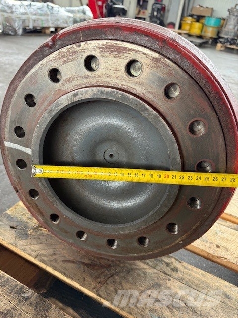 Poclain MK 47 HYDRAULIC MOTOR هيدروليات