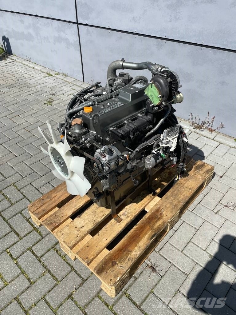 Yanmar 4TNV98 T Motorer