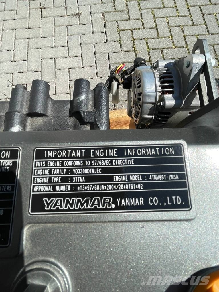 Yanmar 4TNV98 T Motorer