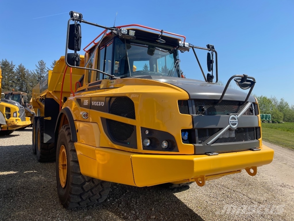 Volvo A30G アーティキュレート式ダンプトラック