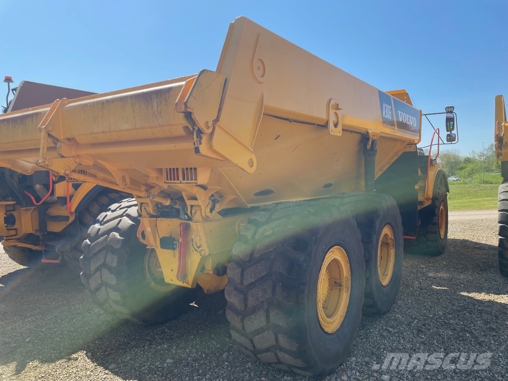 Volvo A30G アーティキュレート式ダンプトラック