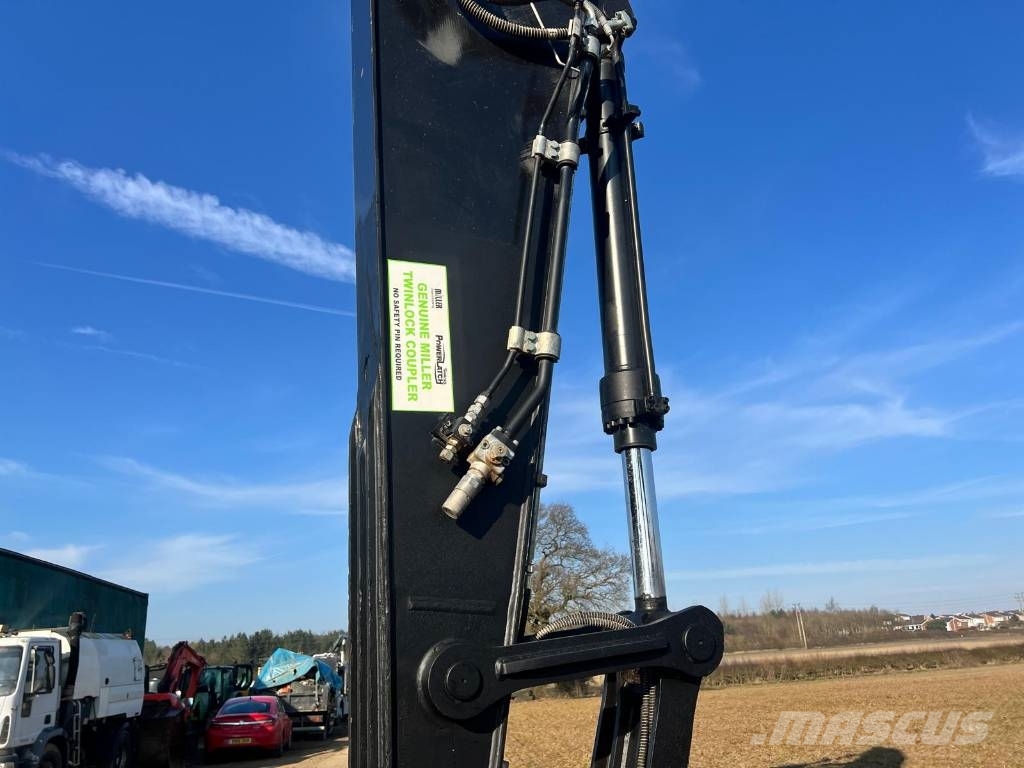 Hidromek HMK 230 LC-5 Εκσκαφείς με ερπύστριες