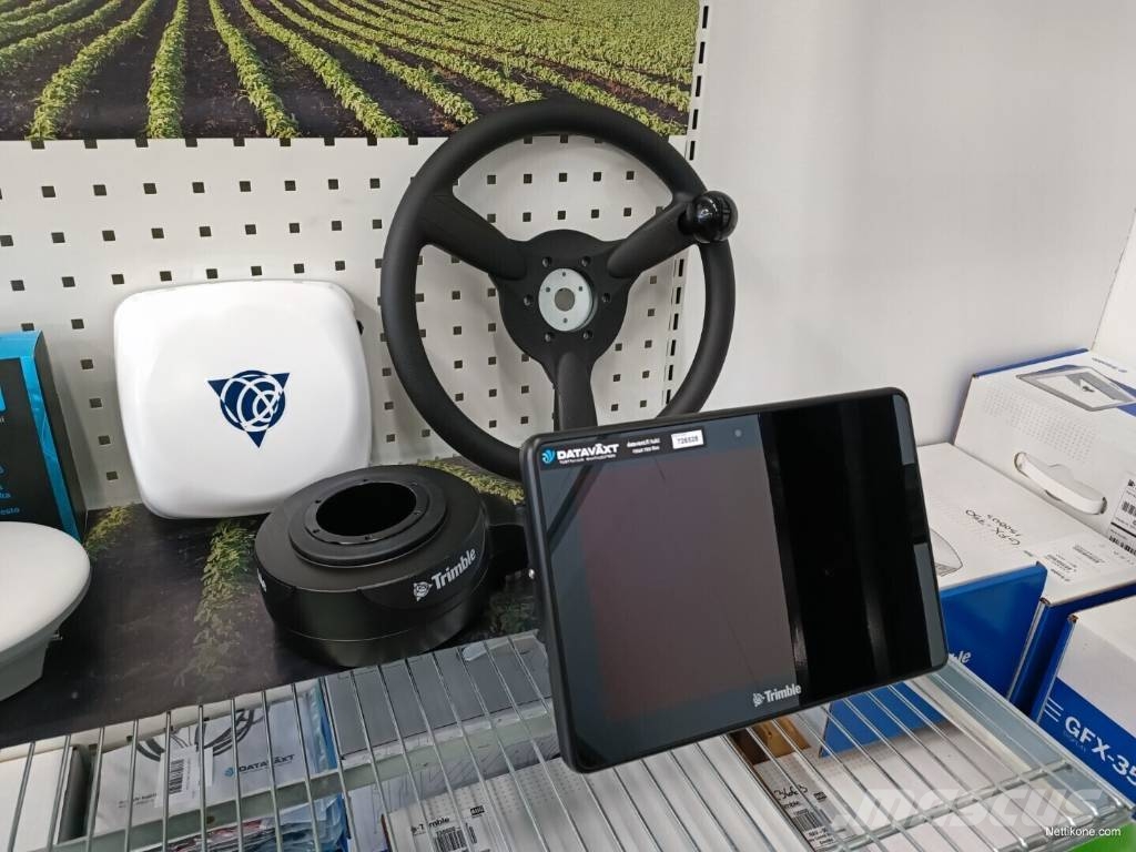 Trimble GFX 1060 & NAV-900 EZ PILOT PRO GPS