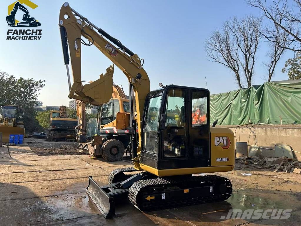 CAT 305.5E2 대형 굴삭기 29톤 이상
