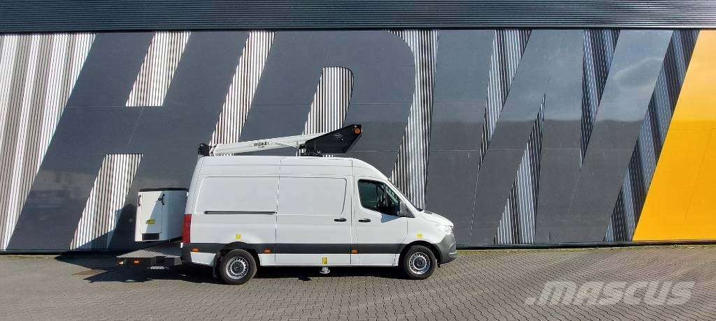 VERSALIFT VTL-140-F NEW / UNUSED (Mercedes Sprinter) Plataformas sobre camión