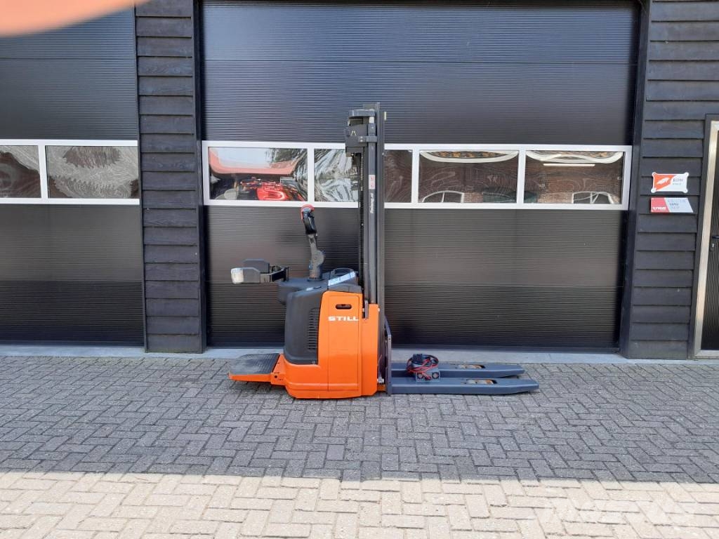 Still EGV-S 14 | Stapelaar Nieuwe accu freelift triplex Gyalogkíséretű targonca