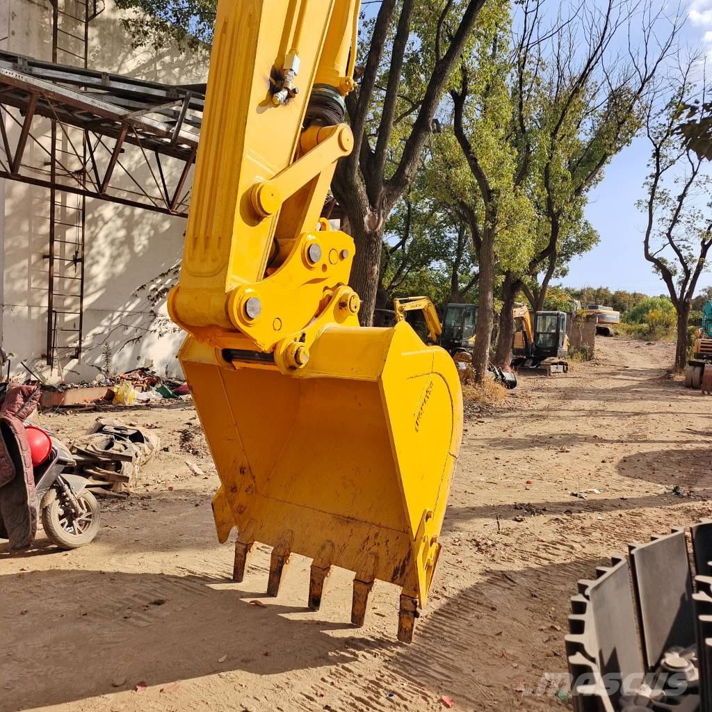 Komatsu PC 240 LC-8 - 28th Anniversary Promotion Price Koparki gąsienicowe