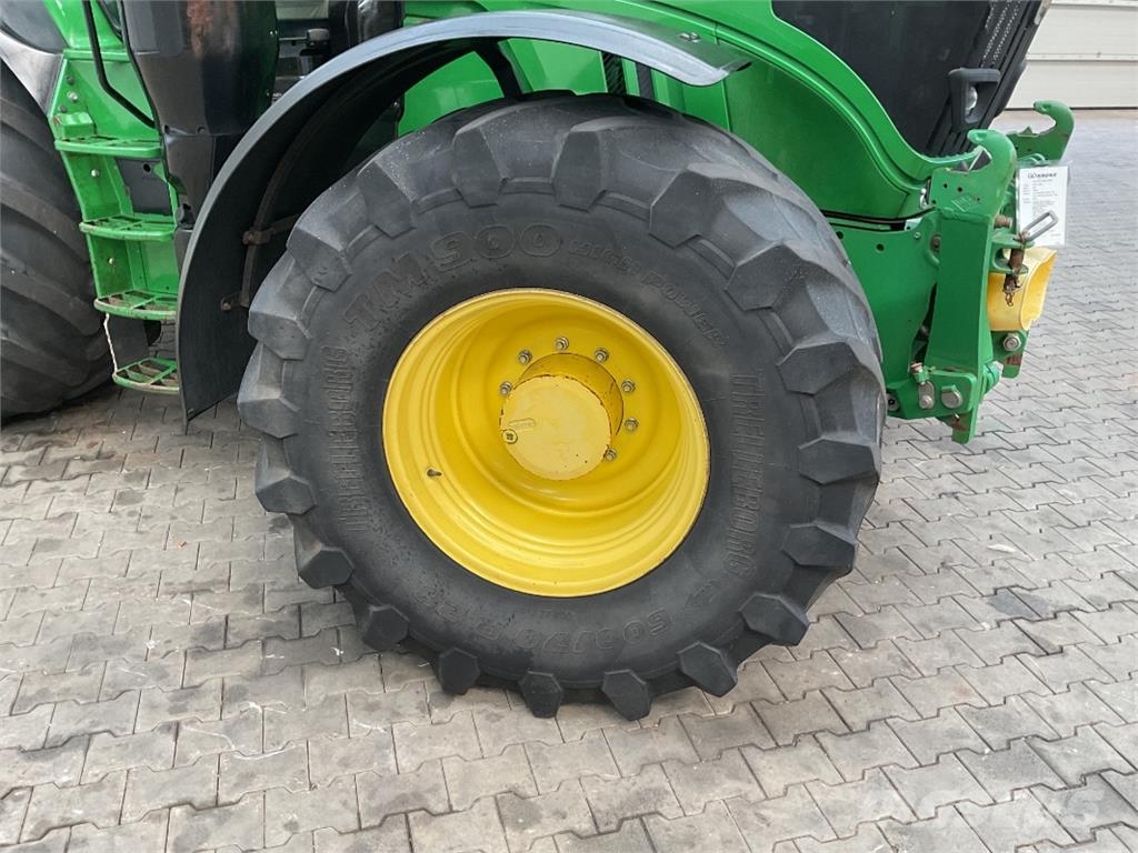 John Deere 6215R Tratores Agrícolas usados
