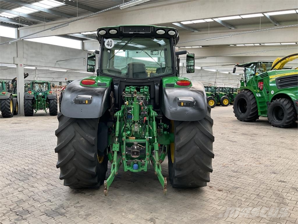 John Deere 6215R Tratores Agrícolas usados