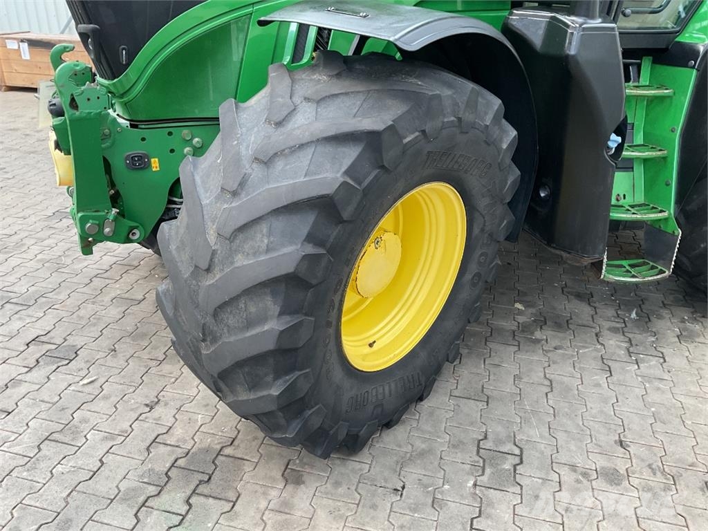 John Deere 6215R Tratores Agrícolas usados