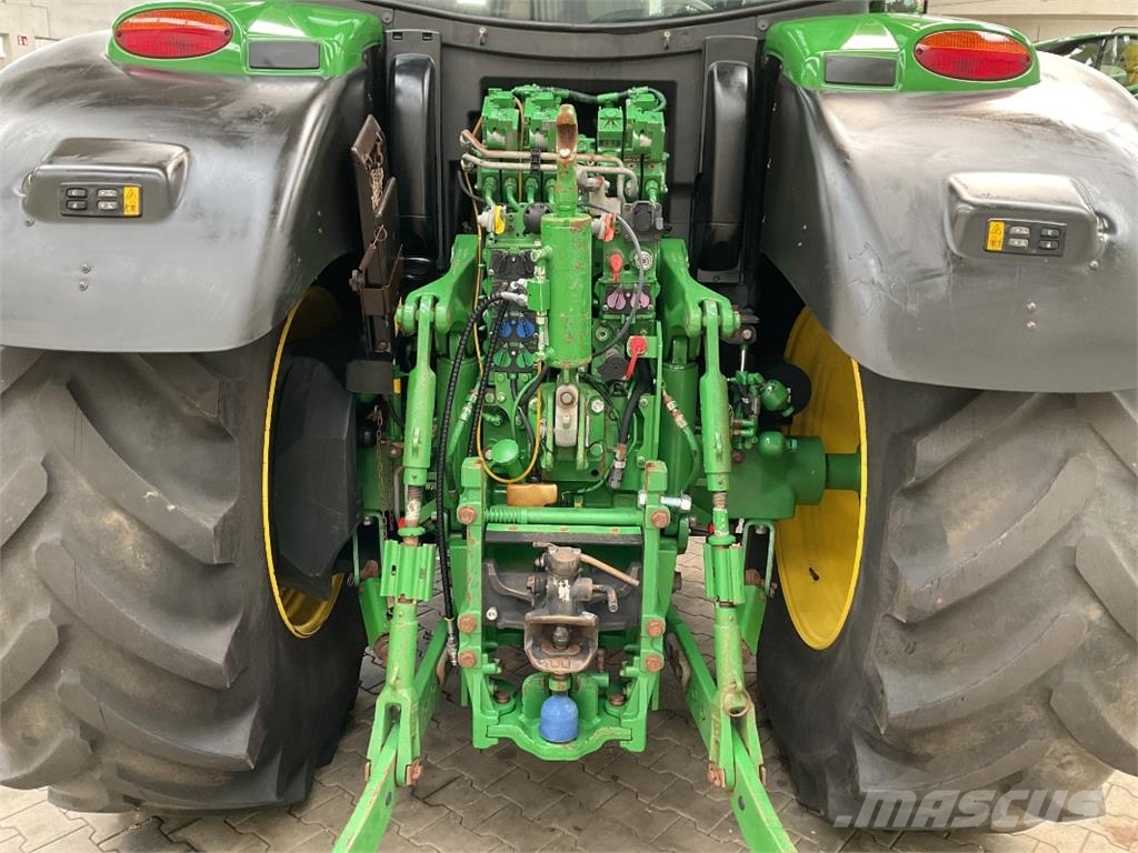 John Deere 6215R Tratores Agrícolas usados