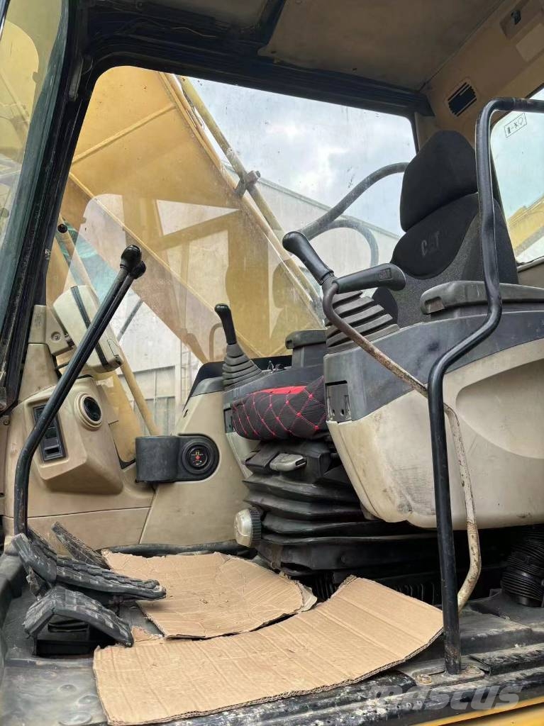 CAT 320 C Bagri goseničarji