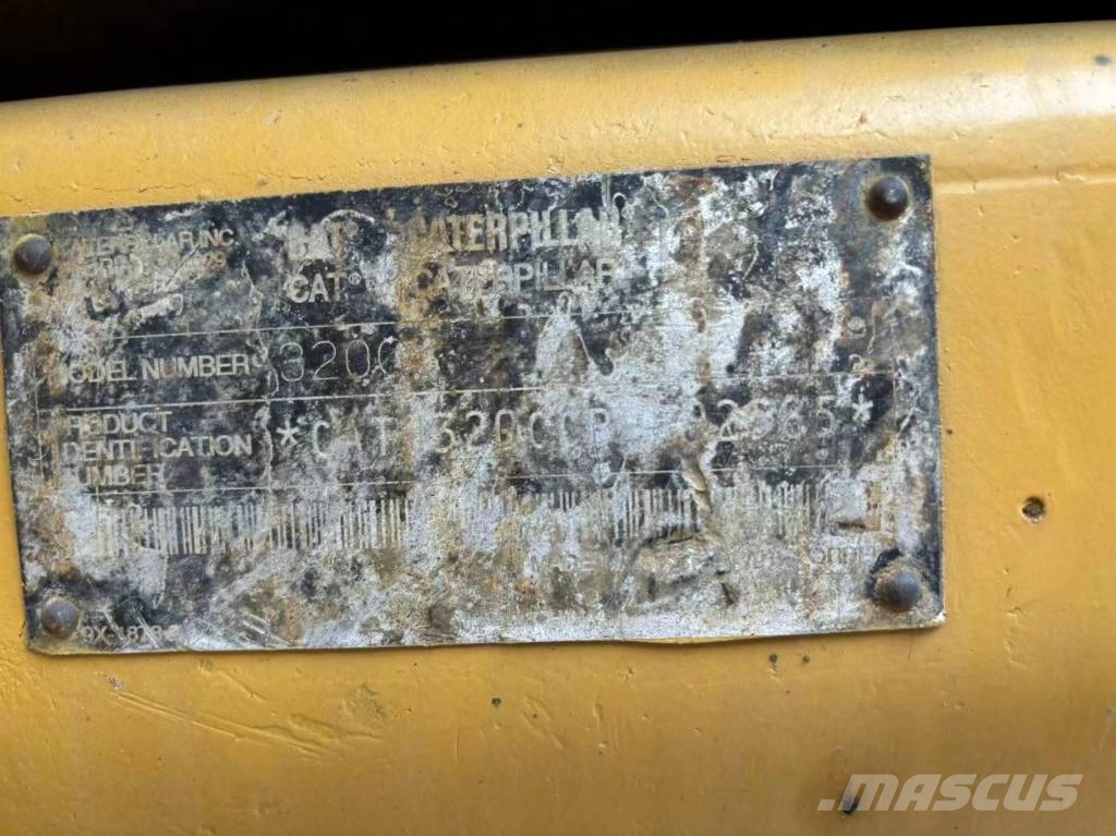 CAT 320 C Bagri goseničarji