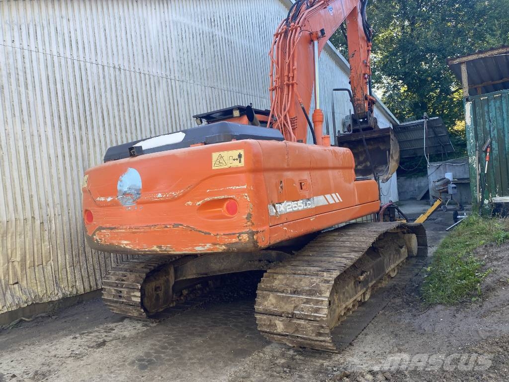 Doosan DX 255 LC Crawler excavators