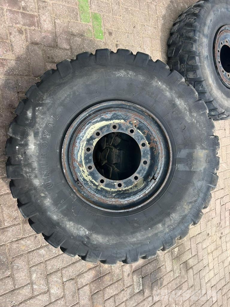 Uniroyal 14.00R20 Neumáticos, ruedas y llantas