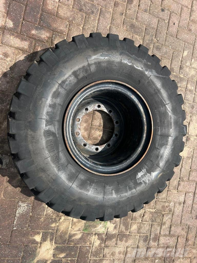 Uniroyal 14.00R20 Neumáticos, ruedas y llantas
