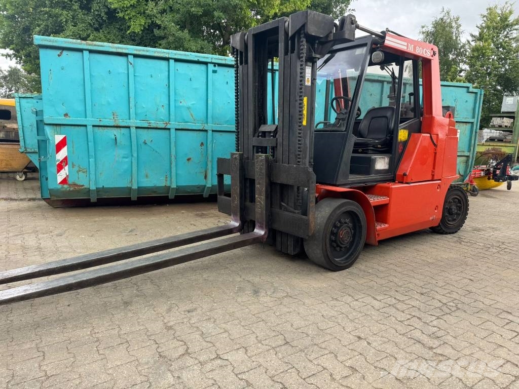 Mora MC80CS Dīzeļa autoiekrāvēji
