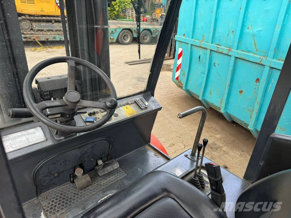 Mora MC80CS Dīzeļa autoiekrāvēji