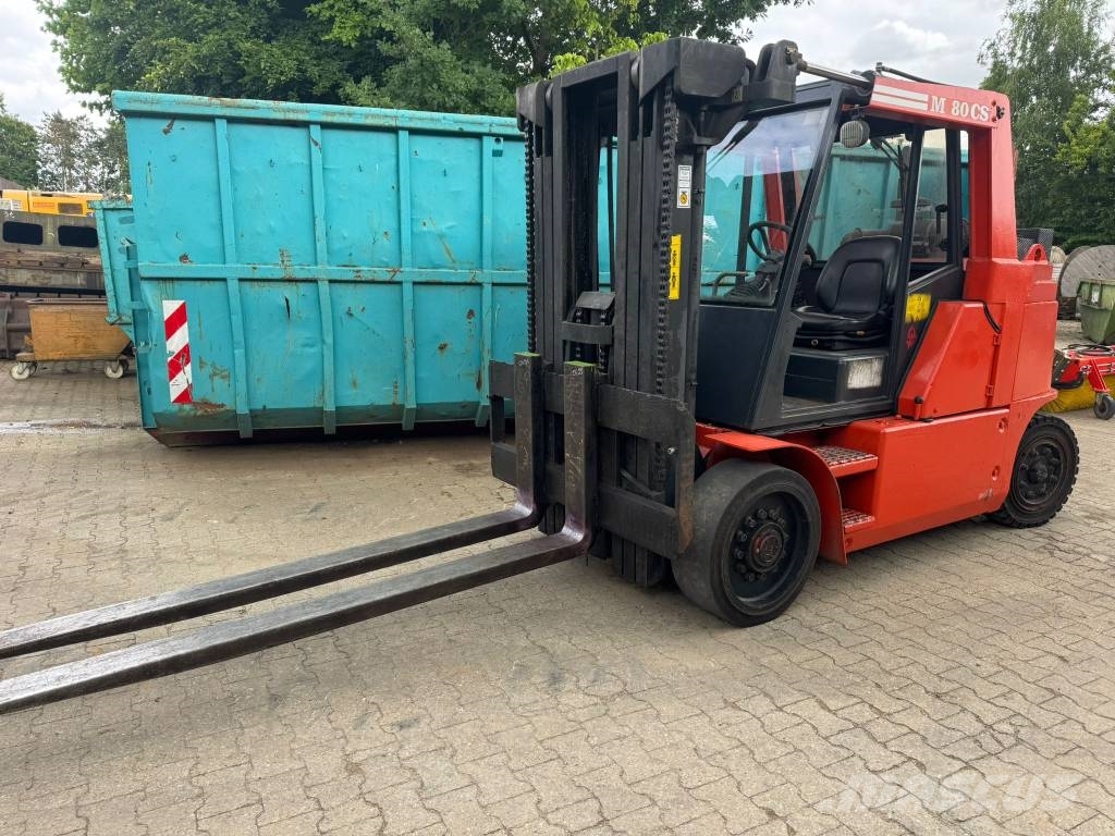 Mora MC80CS Dīzeļa autoiekrāvēji