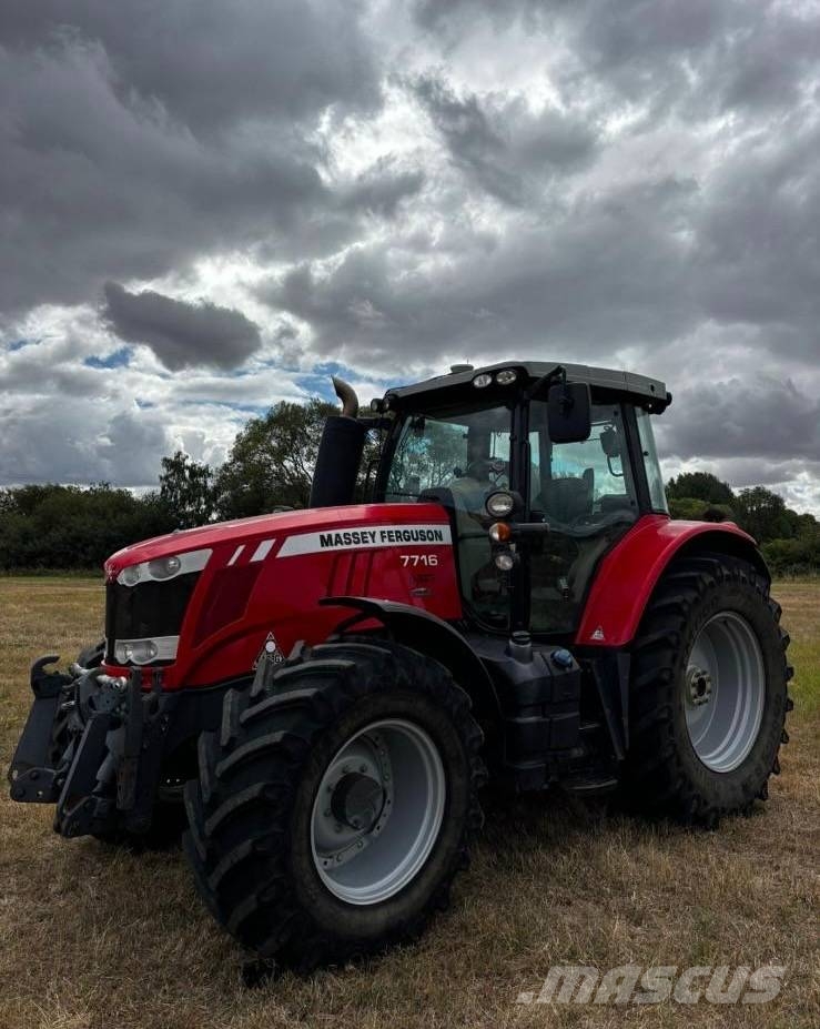 Massey Ferguson 7716 Tractors