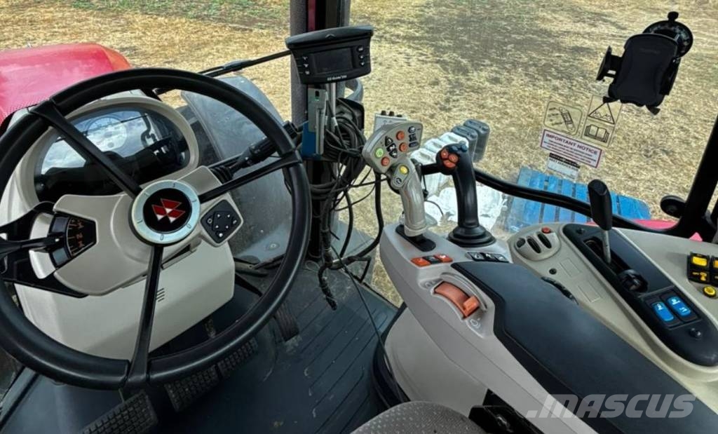 Massey Ferguson 7716 Tractors