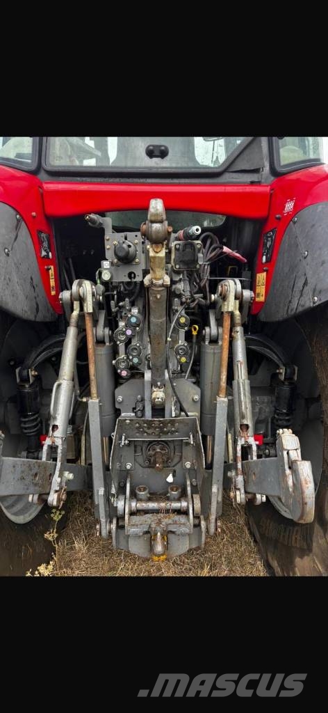 Massey Ferguson 7716 Tractors