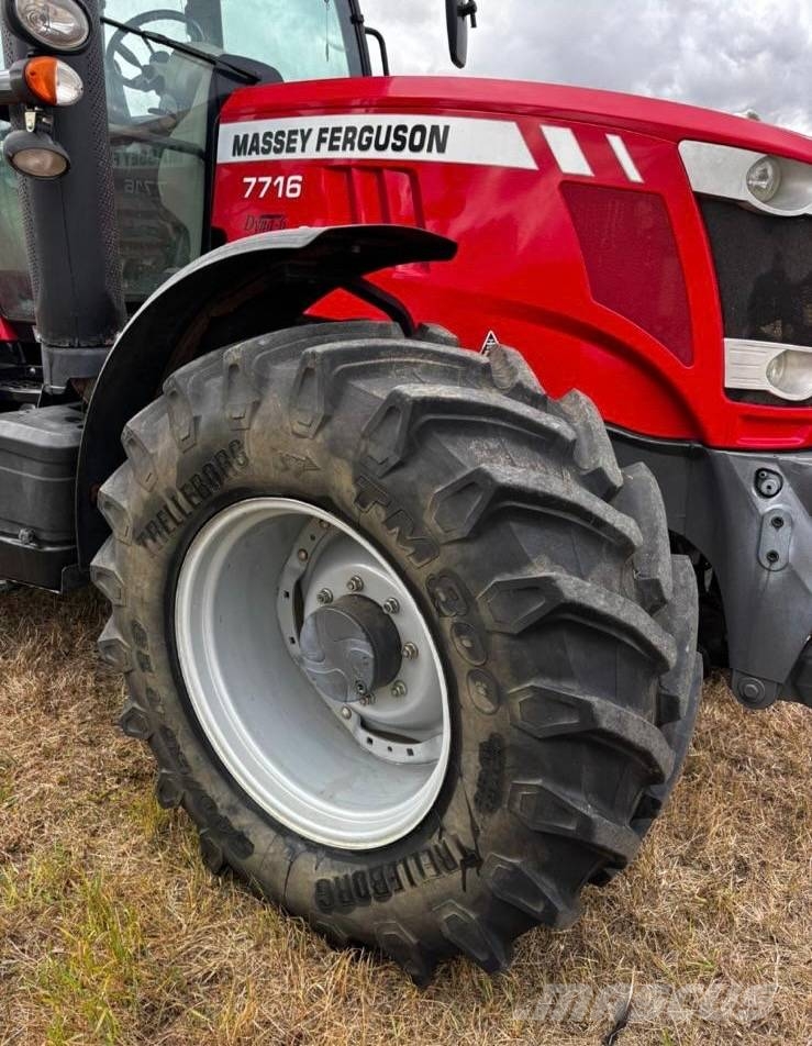Massey Ferguson 7716 Tractors