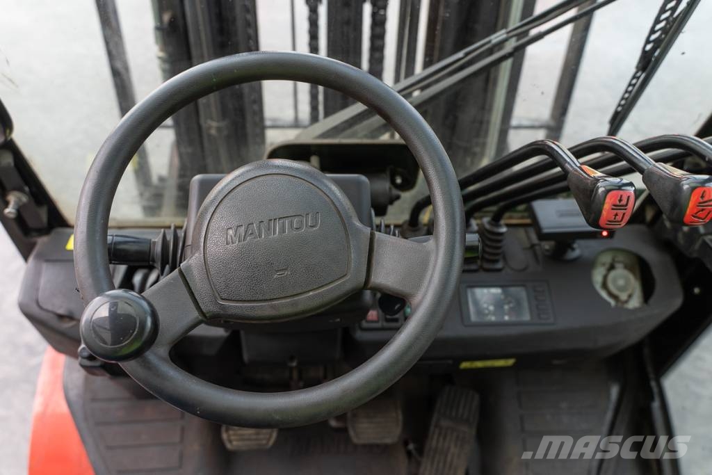 Manitou MI 30 D Diesel heftrucks