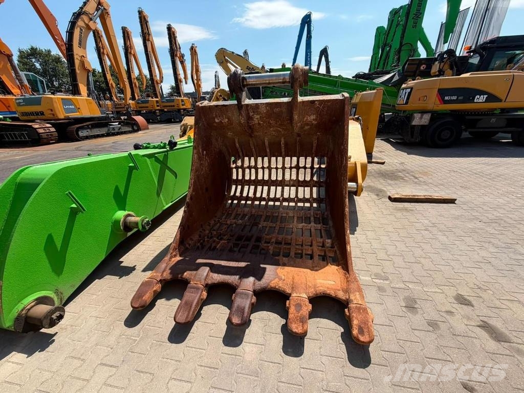 CAT 390FL Semi Longreach 8.4M boom en 7.5M stick حفارات زحافة