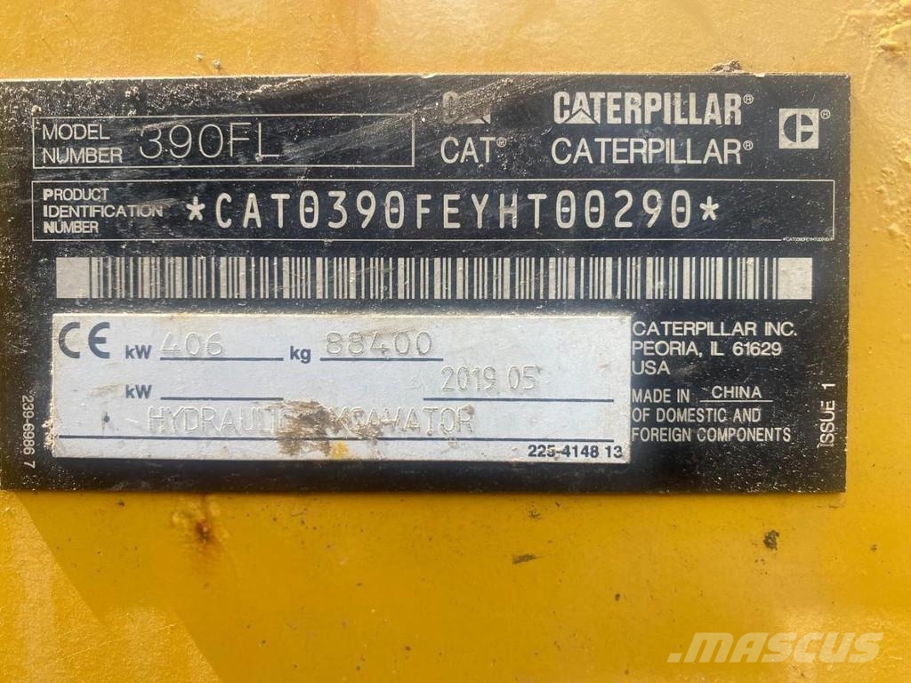 CAT 390FL Semi Longreach 8.4M boom en 7.5M stick حفارات زحافة