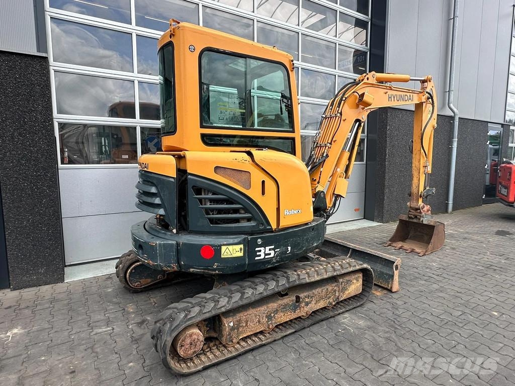 Hyundai Robex 35Z-9 Mini bagri <7t