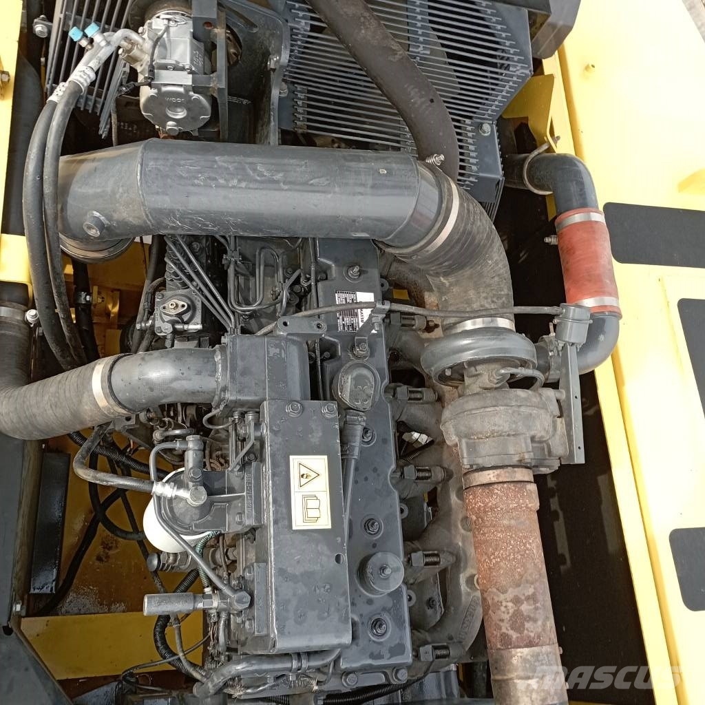 Komatsu PC 360-7 Paletli ekskavatörler