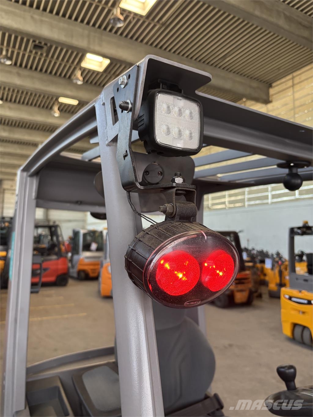 Jungheinrich EFG 220 Elektrikli forkliftler