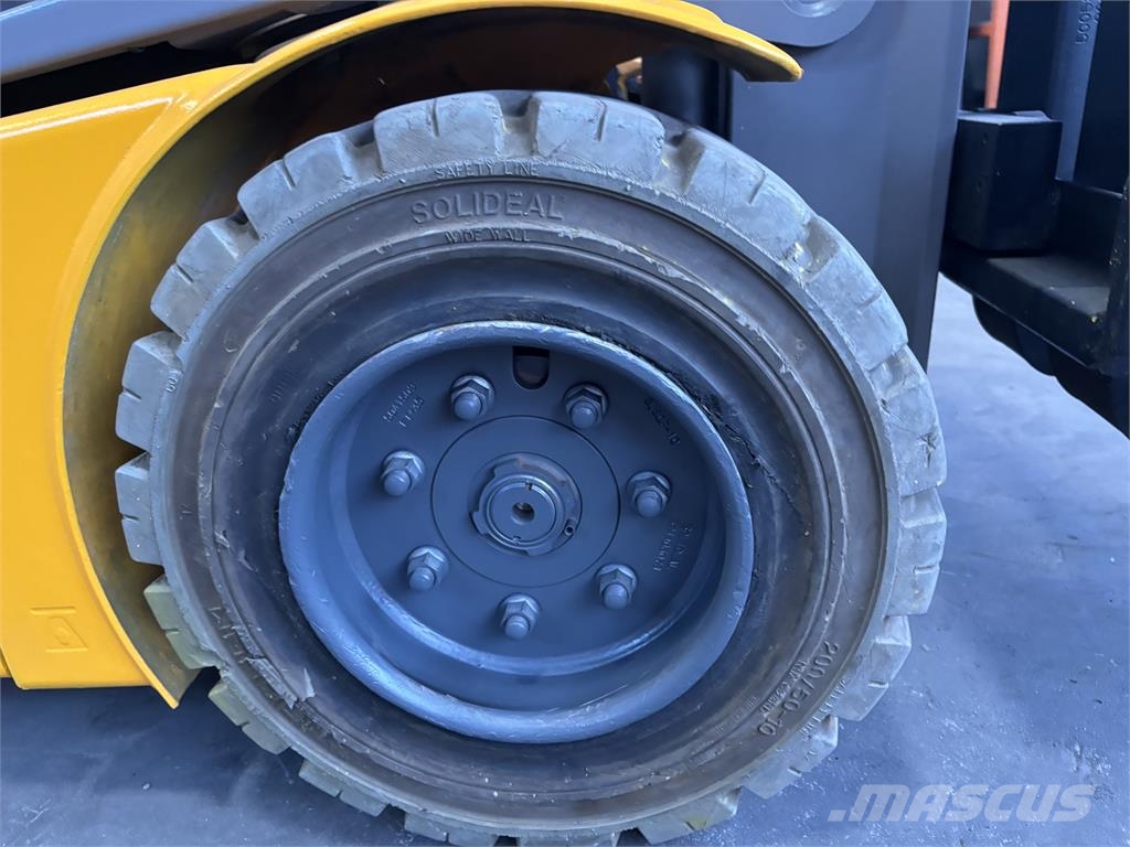 Jungheinrich EFG 220 Elektrikli forkliftler