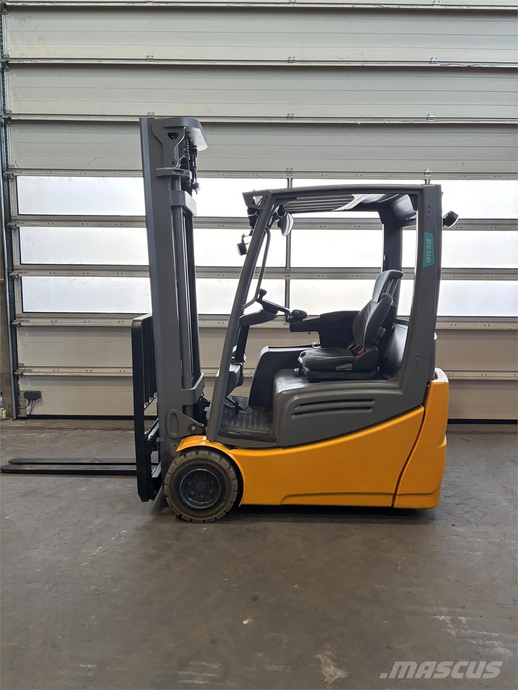 Jungheinrich EFG 220 Electric forklifts