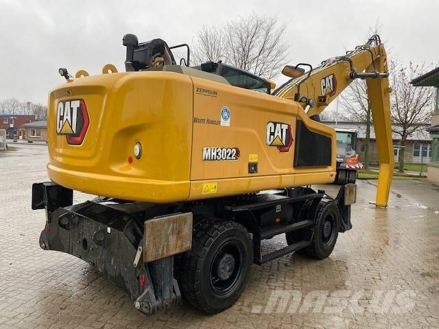 CAT MH 3022 MIETE / RENTAL (12002178) Bagri za prekladanje primarnih/sekundarnih surovin