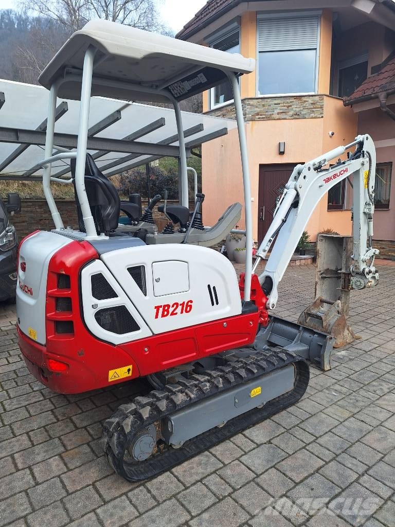 Takeuchi TB 216 Powertilt Minigraafmachines < 7t