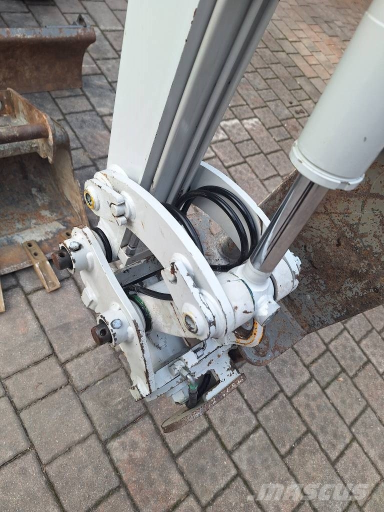 Takeuchi TB 216 Powertilt Minigraafmachines < 7t