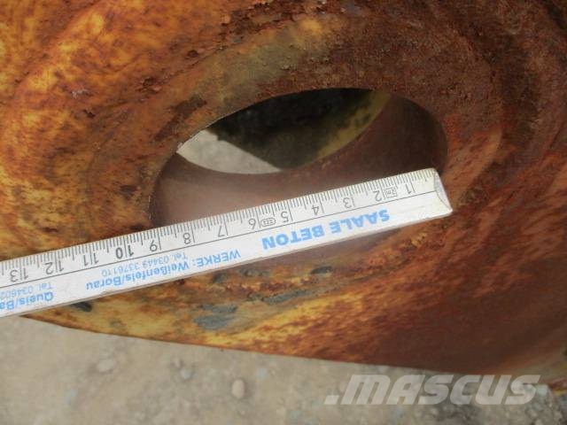 CAT 966  Siebschaufel لوادر بعجل
