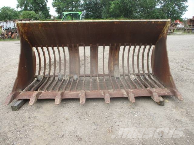 CAT 966  Siebschaufel لوادر بعجل