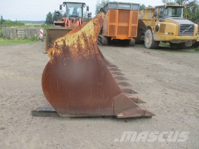 CAT 966  Siebschaufel لوادر بعجل