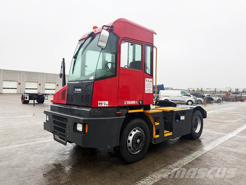 Kalmar Terminal tractor / Terminal-Zugmaschine / Cabezas tractoras
