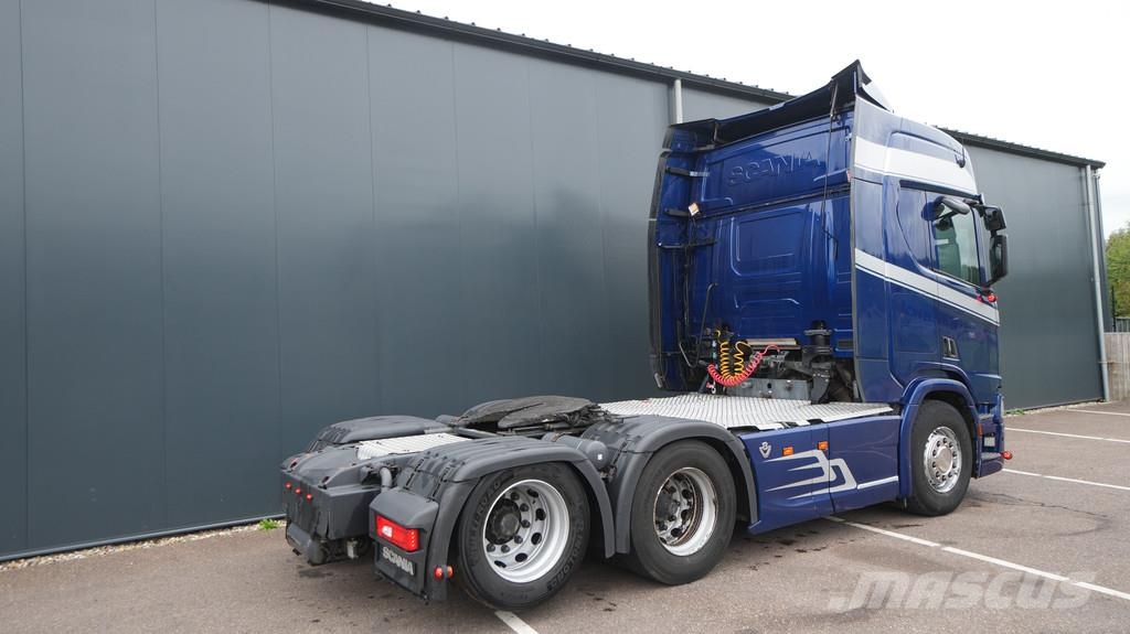 Scania R 520 V8 6x2 tractor unit retarder Prime Movers